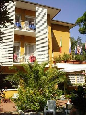 Hotel Villa Rona Forte dei Marmi Eksteriør bilde